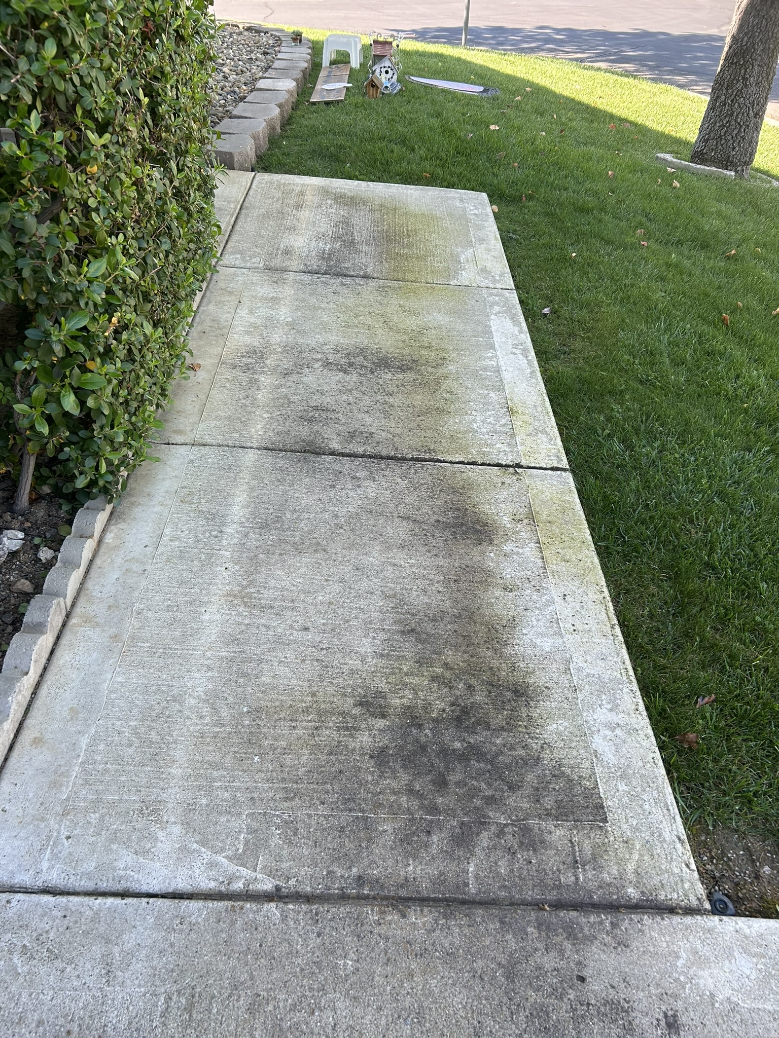 Dirty concrete
