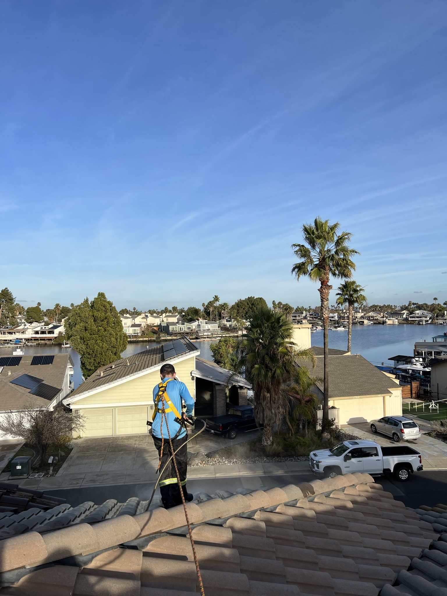 Roof Washing